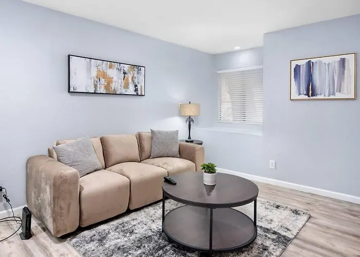Cozy 1bd In Of Old Town Heated Hottub *