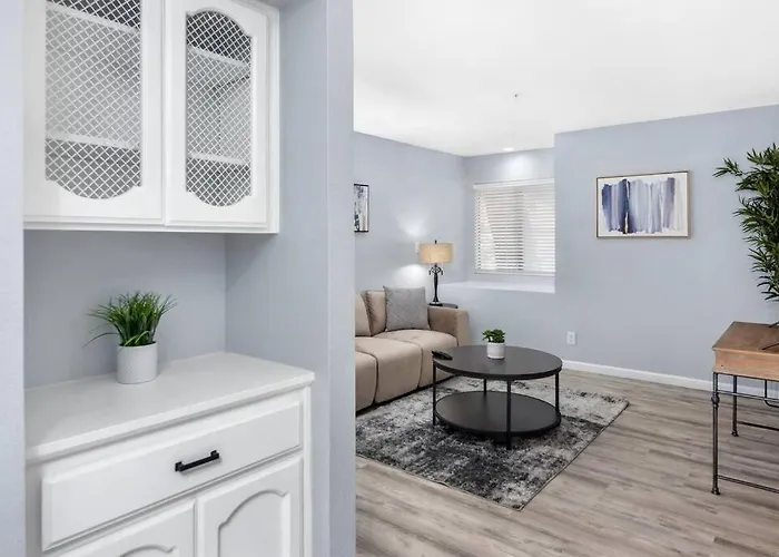 Cozy 1bd In Of Old Town Heated Hottub *