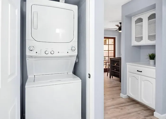 Cozy 1bd In Of Old Town Heated Hottub Dom wakacyjny *
